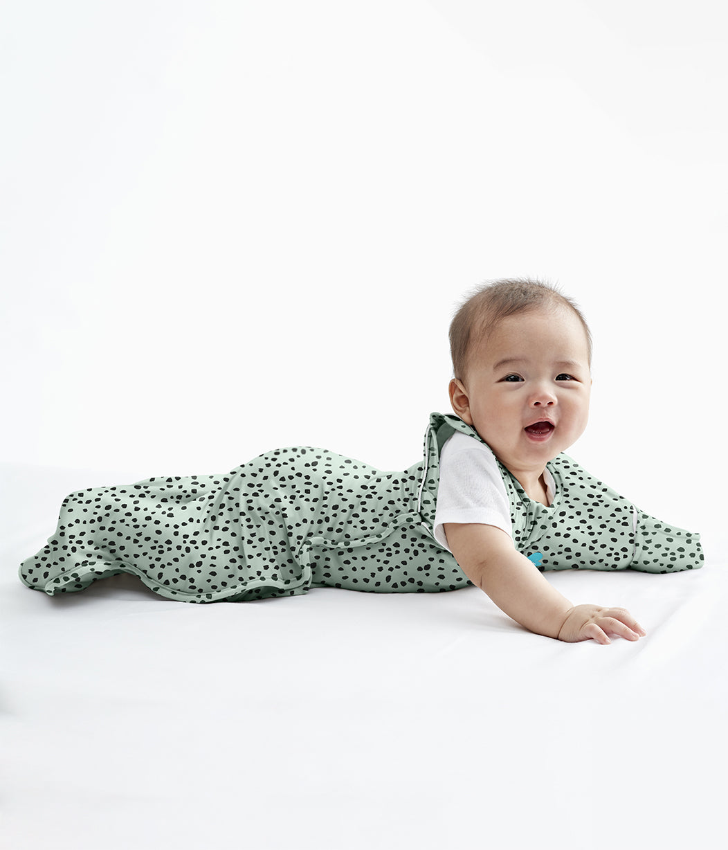 Swaddle Up™ Übergangspucksack Original Tiermuster Oliv