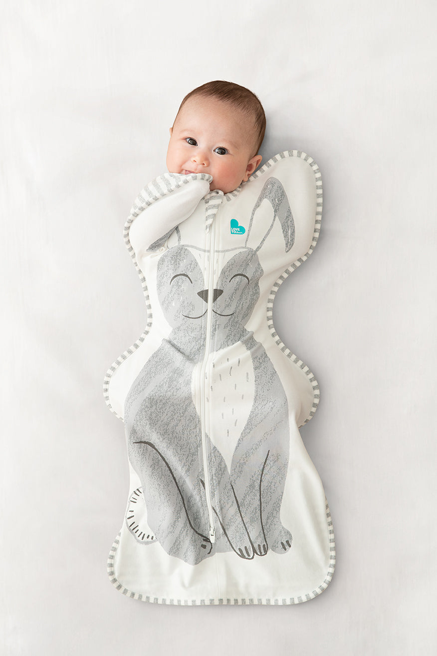 Swaddle Up™ Pucksack Original Stevie der Hase Grau