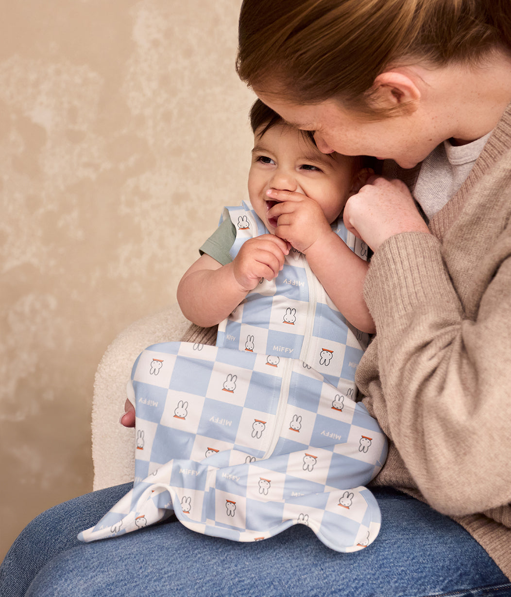 Sacco nanna trasformabile Swaddle Up™ 2-in-1 1.0 TOG Cotone blu Fantasia a quadri Miffy
