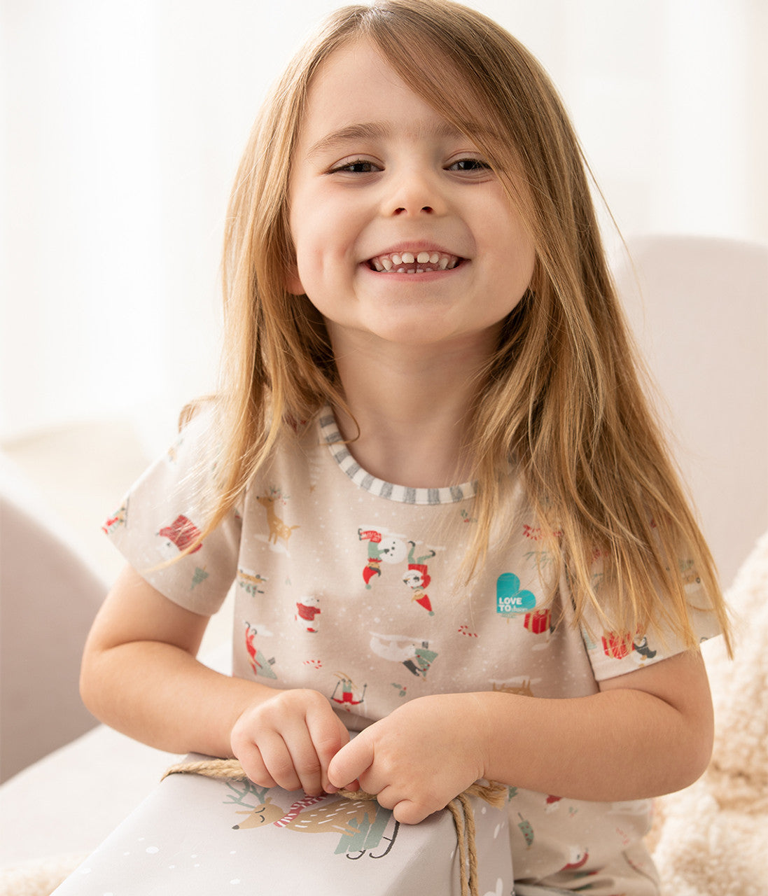 Love To Dream™ Kurzarm-Pyjama-Set für Kinder mit Schneeparty