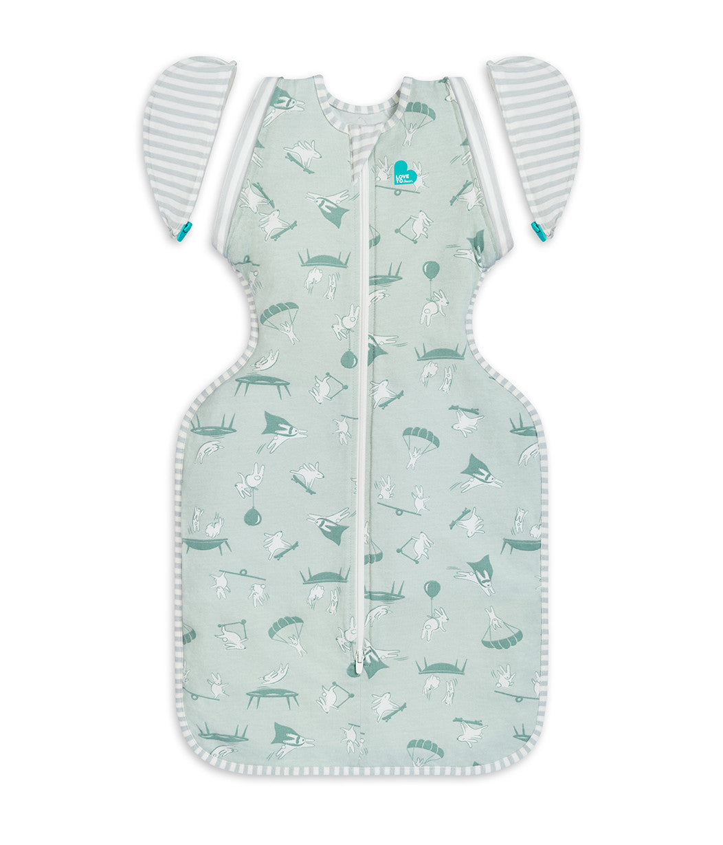 Swaddle Up™ Übergangspucksack Leicht 
Draufgängerische Olive