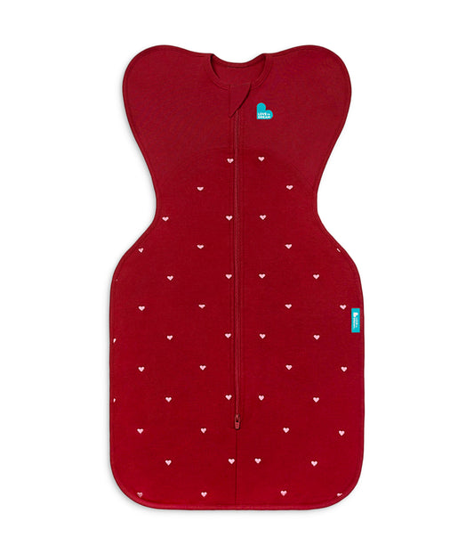 Swaddle Up™ Fascia contenitiva 1.5 TOG Pile di cotone Bordeaux Cuori ricamati