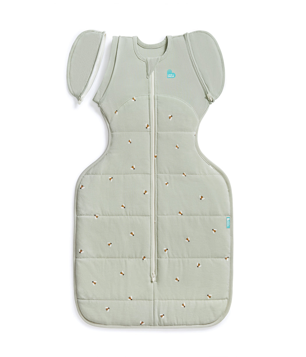 Swaddle Up™ Borsa per fasciatura di transizione 2,5 TOG in cotone Olive Bees